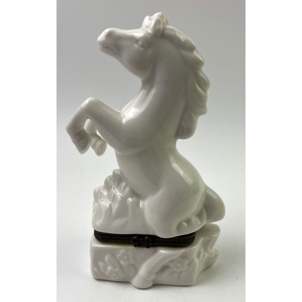 Vintage White Horse Trinket Box’s Ceramic/Porcelain SHure 2006